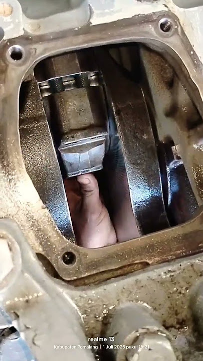 pemasangan piston Yanmar 6AYM-ETE #pistonring #automobile #engineering #diy #mechanic