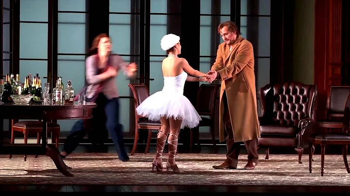 Backstage with Don Giovanni's Jennifer Holloway