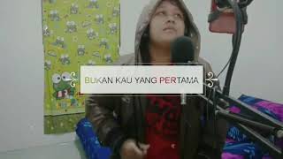 Download Bukan Kau Yang Pertama Meriam Bellina - Cover By Putri Khali Video MP3 Bukan Kau Yang Pertama Meriam Bellina - Cover By Putri Khali