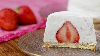 パック丸ごと！レアチーズケーキ〜混ぜて冷やすだけ〜 / Yogourt Cup Strawberry Cheesecake