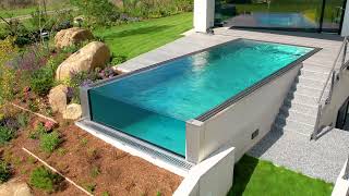 Infinity pool with negative edge for an exclusive residential project