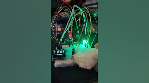 Arduino Temperature & Humidity Monitor with OLED Display | DHT11 Sensor Project