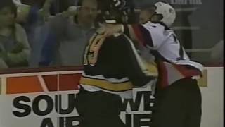 Joe Thornton vs Chris Gratton