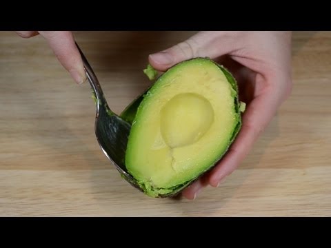 Video: Wie Man Eine Avocado Für Verschiedene Zwecke Schält, Wie Man Schnell Abschält, Wie Man Eine Grube Entfernt: Effektive Und Einfache Möglichkeiten, Eine Frucht Zu Schälen