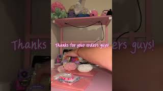 Pack orders with me! comment please #preppy #crochet . Thank you . Link in bio to order