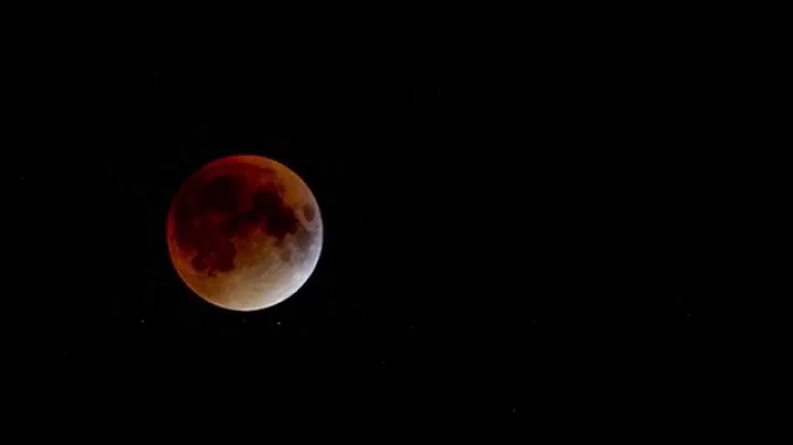MoonWithMusic