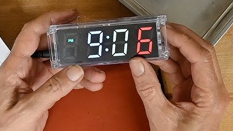 C.K. builds a Gikfun clock kit