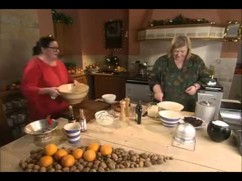 Two Fat Ladies S02E07 Christmas Special