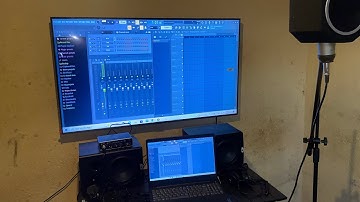 Making a Song Every Week Until I Blow u S1/EP 1 [ studio Tour]