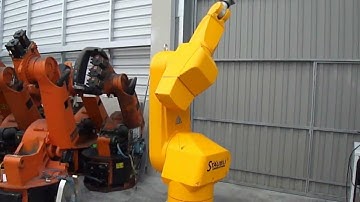 Staubli RX170 HP industrial robot with CS8 controller
