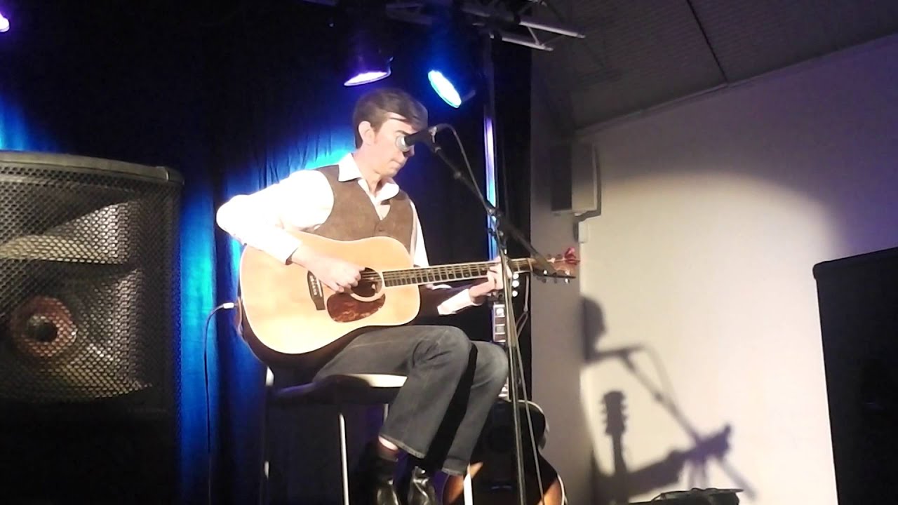 Going Blank - James Grant - 2016 Live Acoustic Version