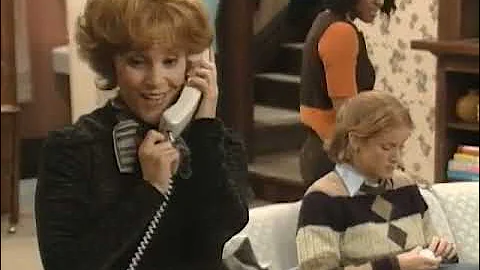 Cosby TV Show Season 1 Episode 7 Natural Born Debtors