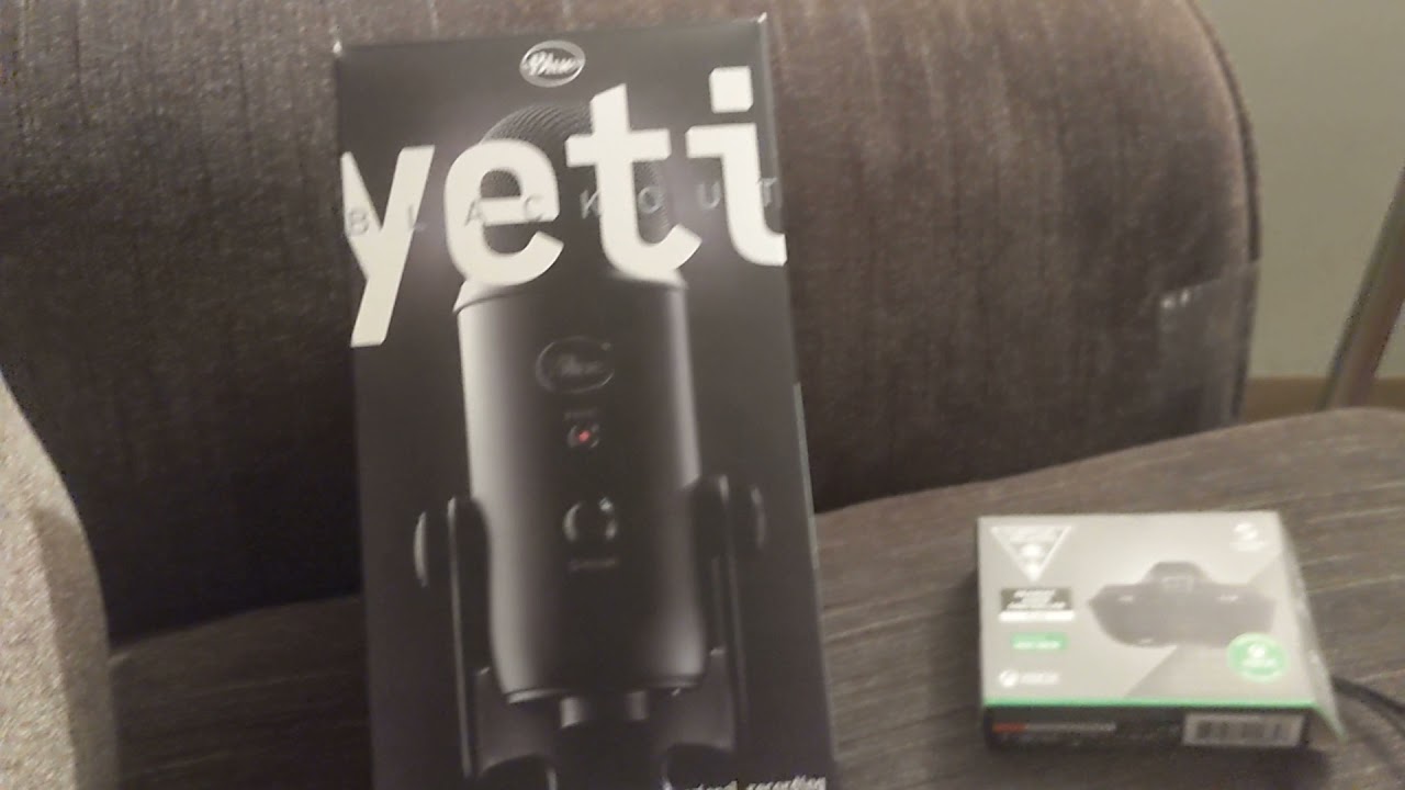 Yeti microphone plus wires for the Xbox setup.