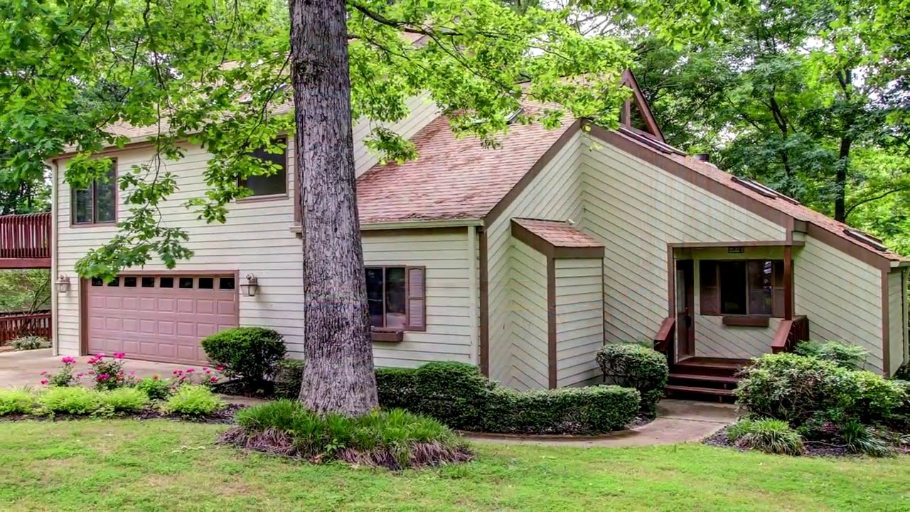 SOLD 6550 Cox Drive, Flowery Branch, Ga 30542 LAKE LANIER HOME FOR