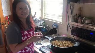 Chicken Lo Mein using spaghetti noodle Easy Peasy