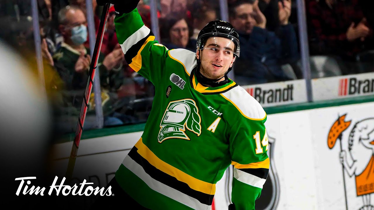 Outwaiting Defenders with George Diaco