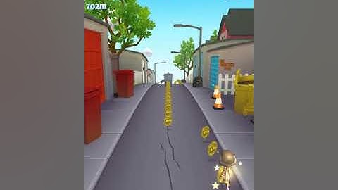 Trash dash running mobile game