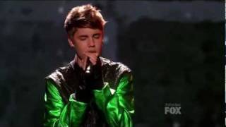 Justin Bieber & Stevie Wonder 'The Christmas Song' X Factor Finals (HD) .mp4