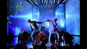 BTS on AMA's Performing DNA