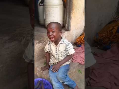 طفل مسكين يبكي شوفير الباص البارجة احمد عبدو 55   