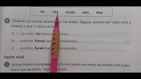 O que aconteceu com o verbo quando mudou a pessoa que ele está se referindo?
