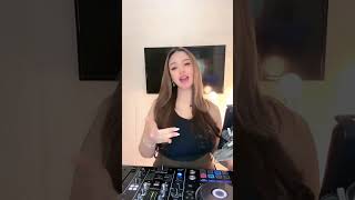 Download Lagu cemburu tanda cinta #jedagjedugviral #dj #shorts MP3