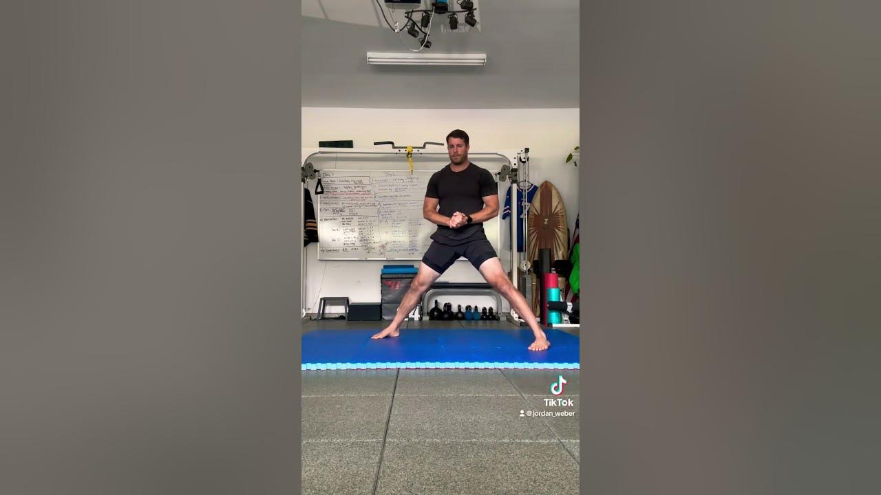 Straddle to Cossack Squat #fitness #stretch #workout #mobility #exercise 