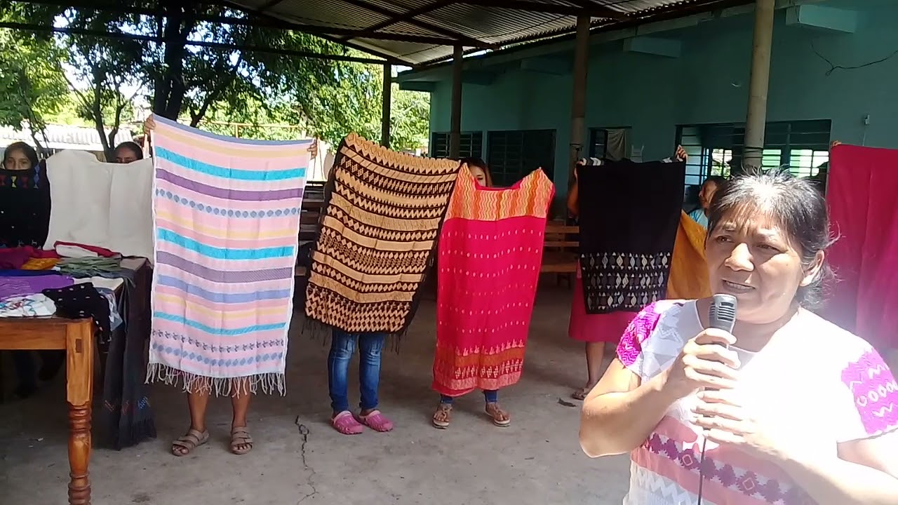 señoras artesanas de paraiso del grijalva chiapas