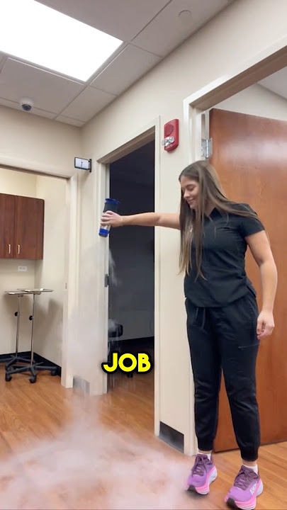 She Have Very Interesting Job 🤨