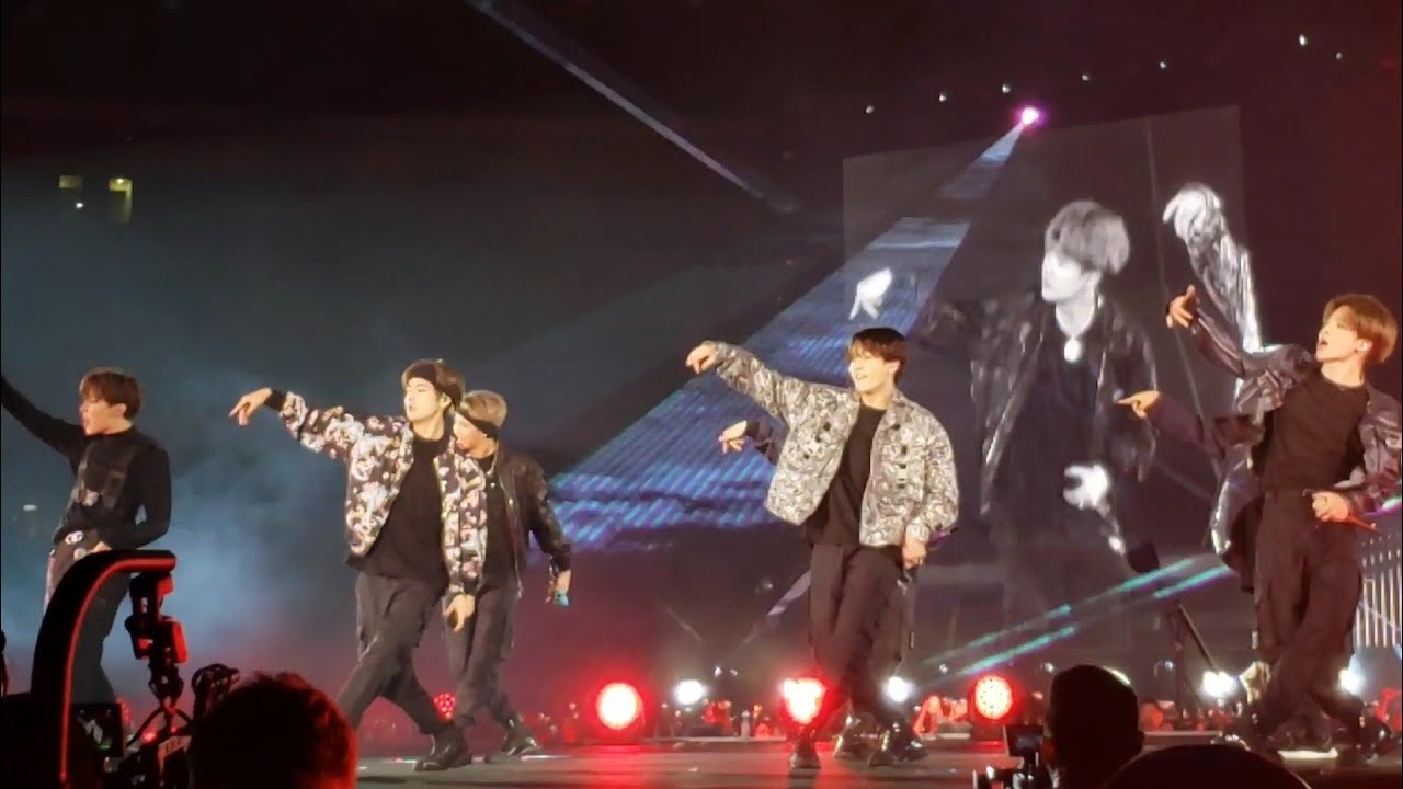 DAY 2 - 190602 Mic Drop Remix @ BTS 방탄소년단 Speak Yourself Wembley Stadium London Live Concert Fancam