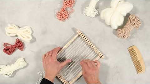 How to assemble a weaving loom