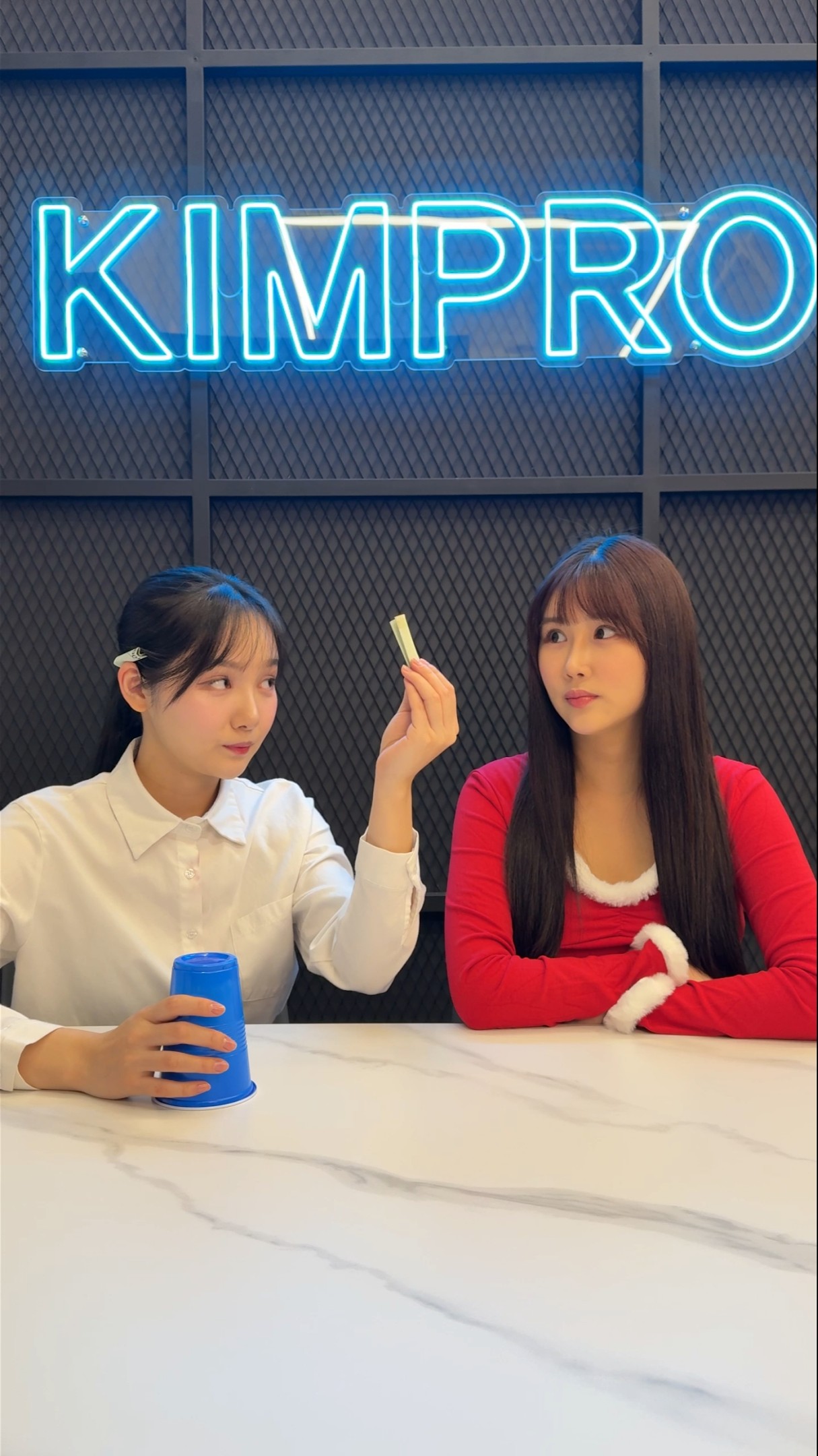지폐를 찾아라?