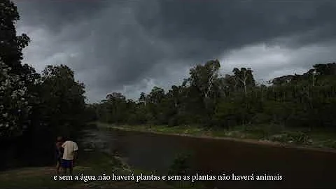 Como os indígenas fazem para preservar a floresta e seus recursos?