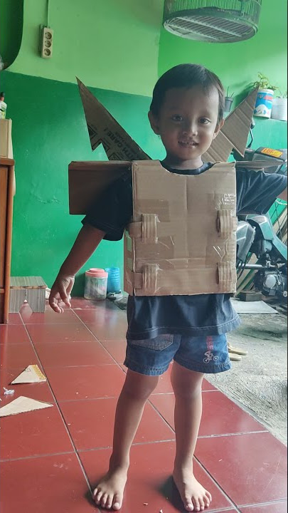 Baju Robot dari Kardus, buatan Papa