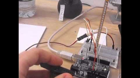 Responsive Architecture - Bend Sensor - Arduino and Firefly testing