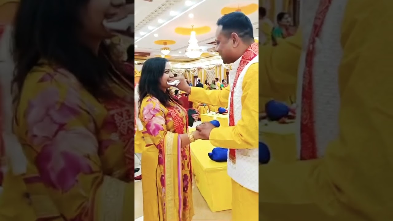 Unplanned. Unposed. Unforgettable moment unknowingly captured, now forever golden💛 