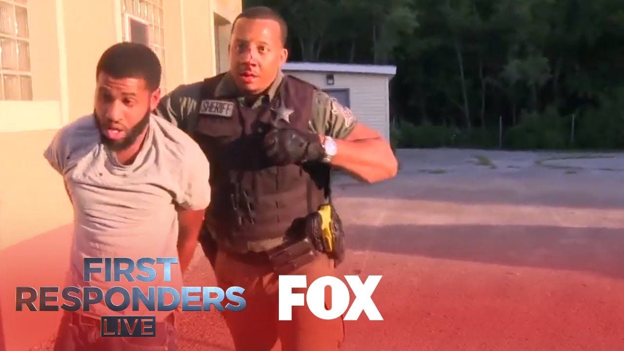 rescue dogs rock nyc A Routine Traffic Stop Turns Ugly | Season 1 Ep. 7 | FIRST RESPONDERS LIVE