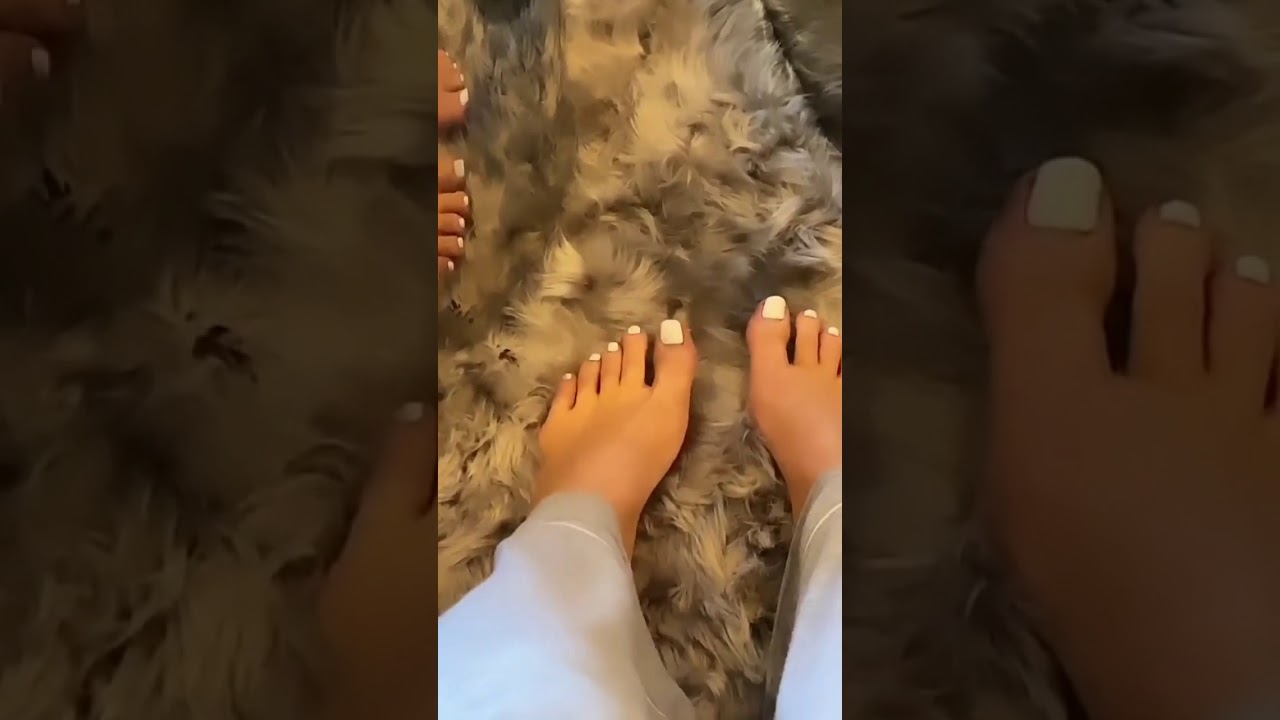 Kylie Jenner Feet 2 - YouTube