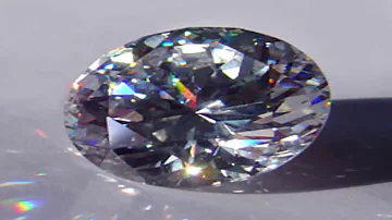 ¿Cuál es la piedra más parecida a un diamante?