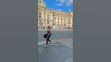 Just another faux Parisian 🇫🇷 #blusher #band #paris #france #french #parisfashionweek #24hours
