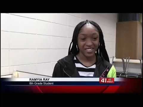 bahamas playas Local teacher from Bahama’s collects items for hurricane victims