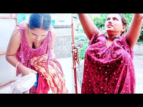 😀আমার সবসময় কেঁচে পরিষ্কার পরিচ্ছন্ন করে জামাকাপড় পড়তেই বেশি ভালো লাগে।
