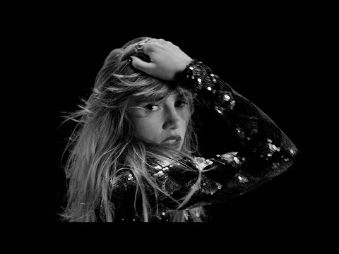 Suki Waterhouse - To Love (OFFICIAL VIDEO)