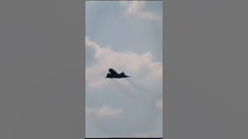 Legend Supersonic Fighter Jet SR - 71 Blackbird #Shorts
