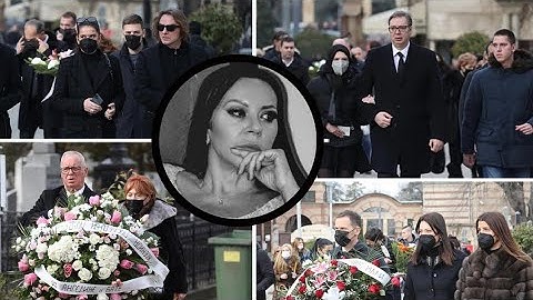 Sahrana Ksenije Vučić, predsednik stigao sa sinom Danilom i ćerkom Milicom