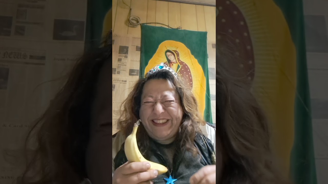 運命のコイン　バナナ　ビヒダスヨーグルト　キッコーマン美味しい無調整豆乳1リットル　おまけヒーリング&お祓い鈴