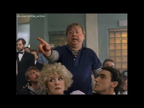 Деревянными членами торгует!