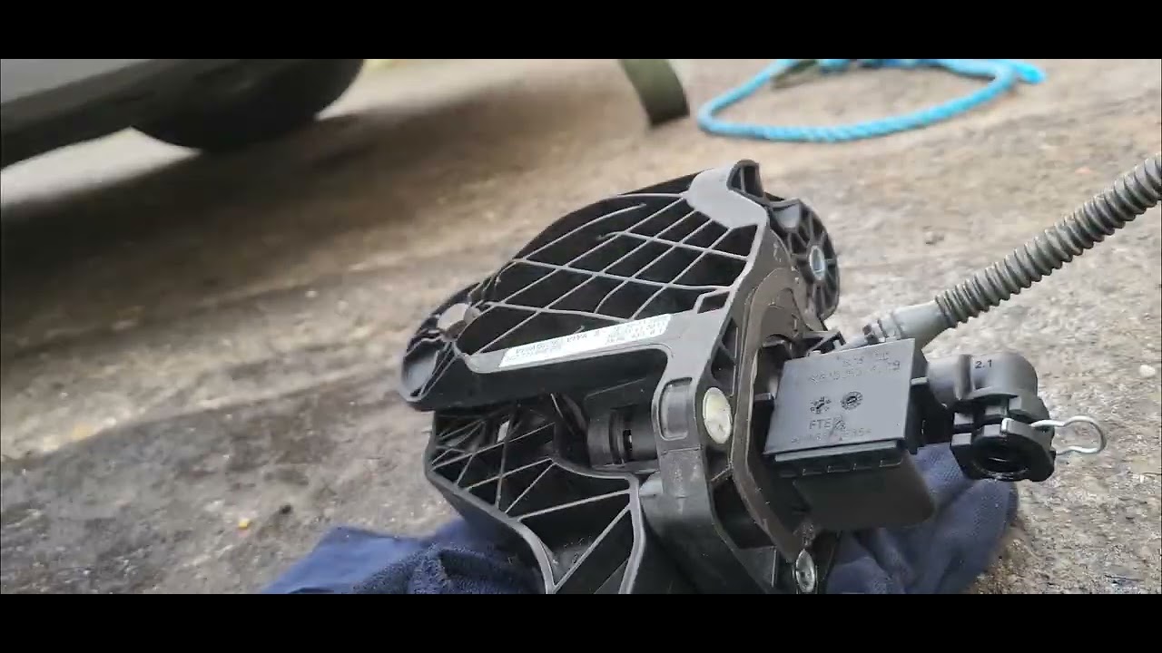 how to replace clutch master cylinder volkwagen passat 12 YouTube