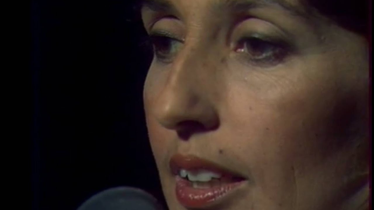 Watch Joan Baez - Imagine (live in France, 1977) on YouTube Watch Joan Baez - Imagine (live in France, 1977) on YouTube