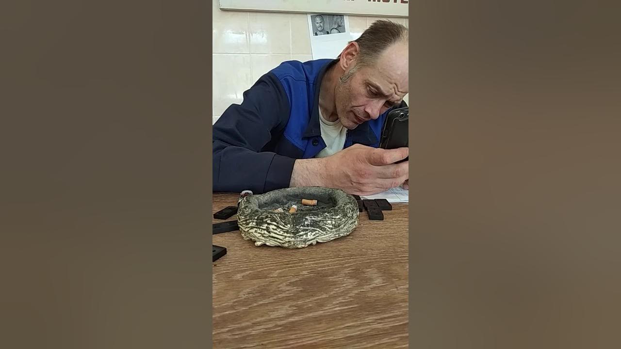 Наркоман Максим и его смартофон - YouTube